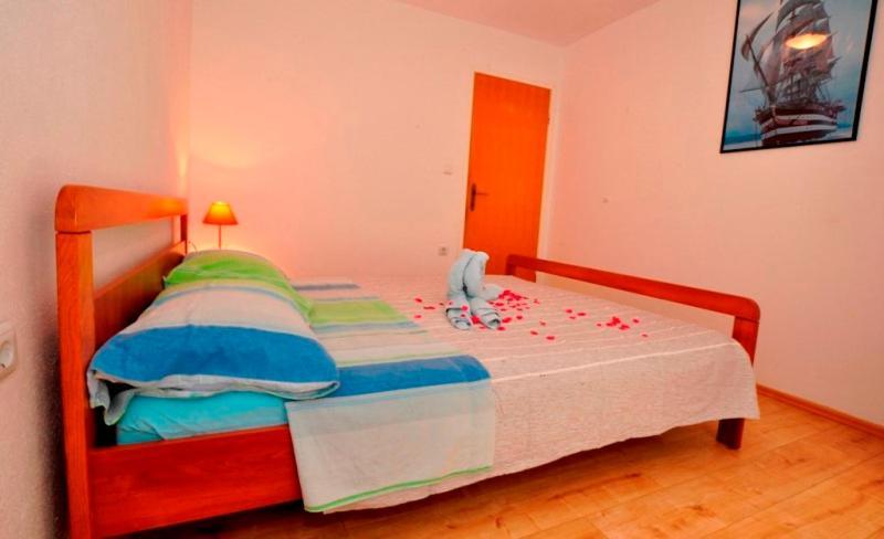 Marinovi Dvori Apartment Slatine Exterior photo